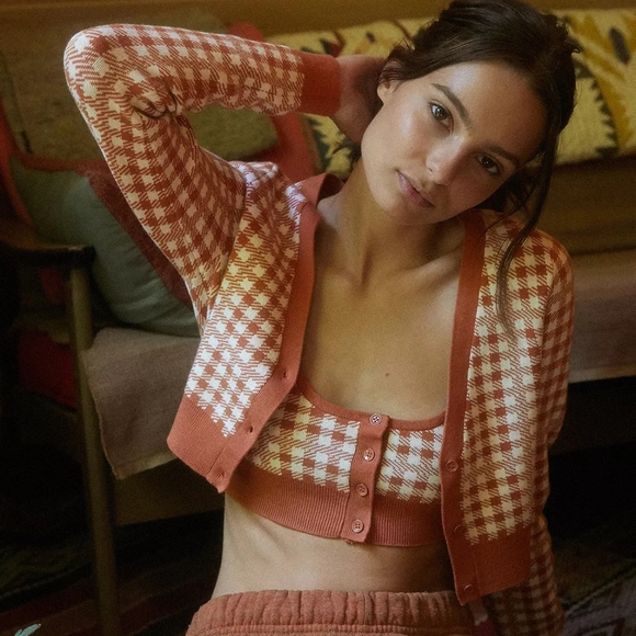 Urban Outfitters Tops - Urban Outfitters S Crop Cardigan Pamela Plaid Neutral Vneck Button Up